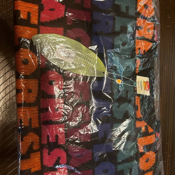 FARM Rio Multicolor Graphic Sweater - Picture 5 of 5